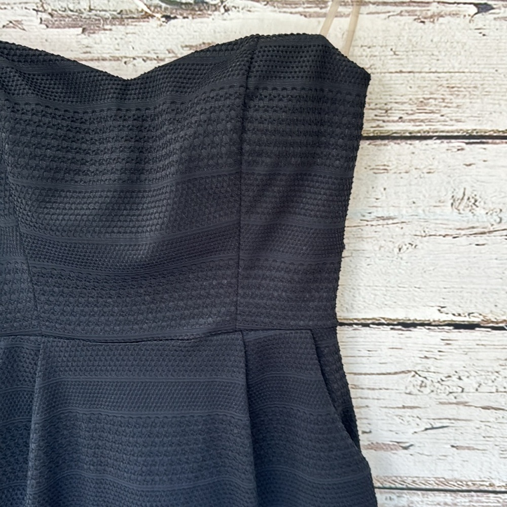Pookie & Sebastian Black Sweetheart Strapless Dress, measures like a Size 2/4